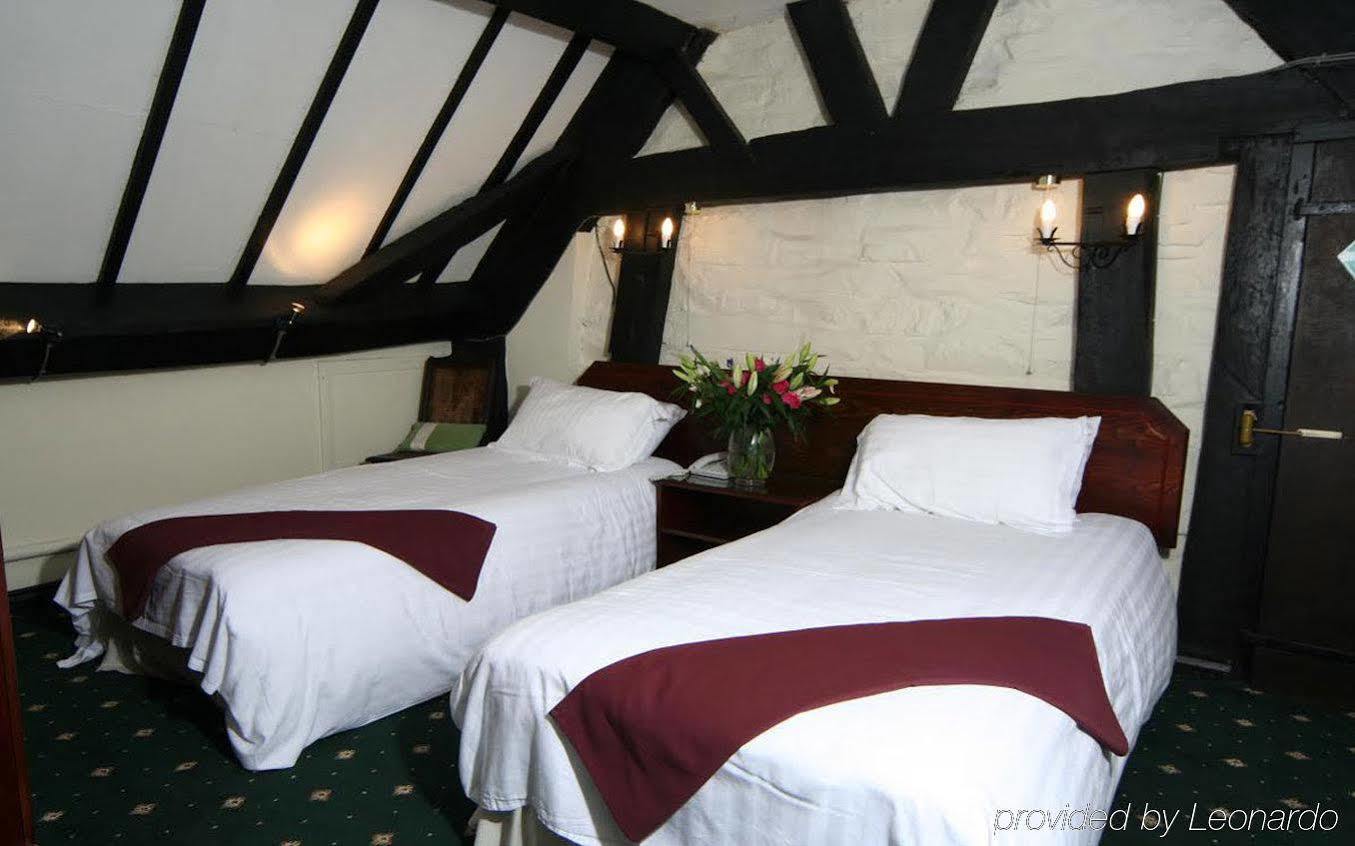 Maesmawr Hall Hotel Caersws Экстерьер фото